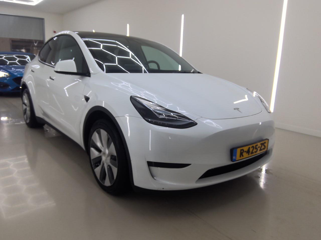 Foto 6 van Tesla Model Y