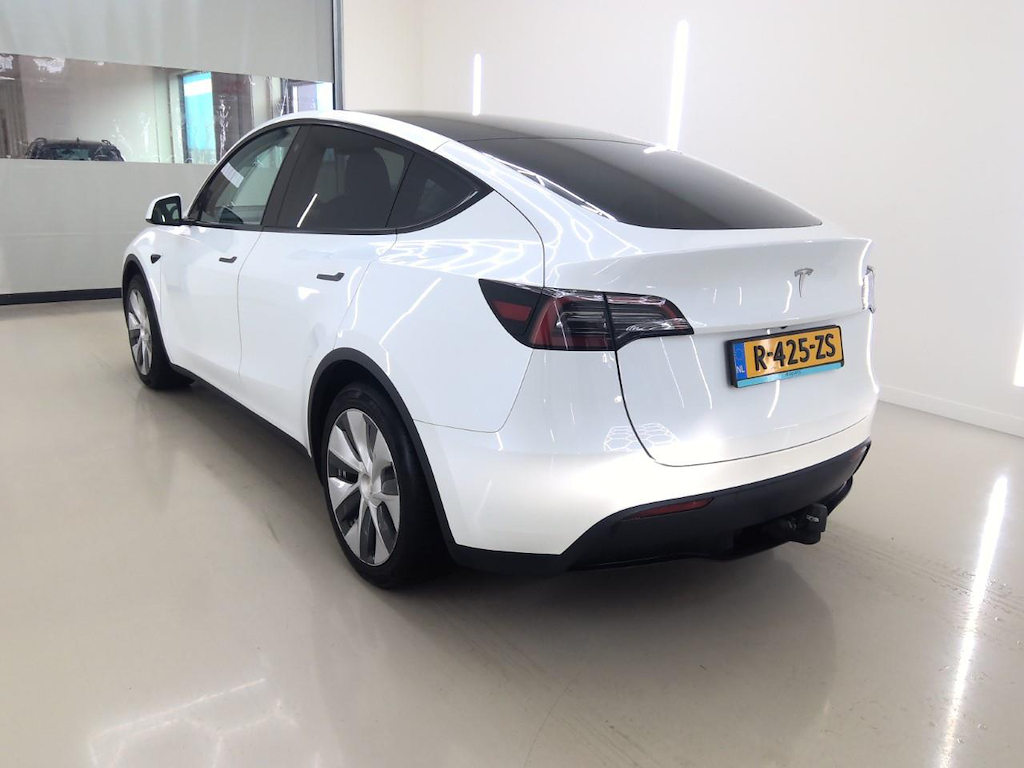 Foto 7 van Tesla Model Y
