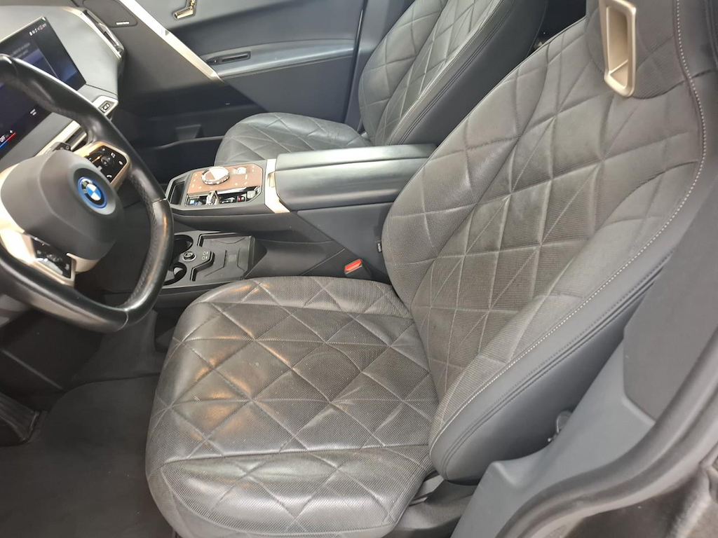 Foto 28 van BMW iX