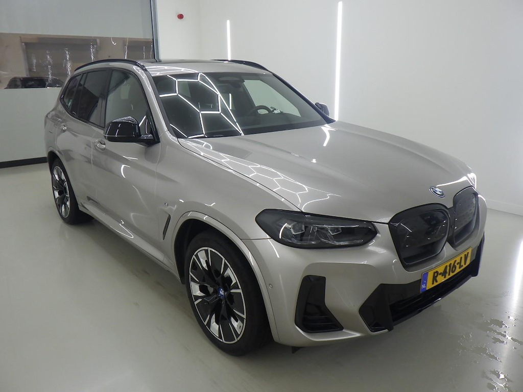Foto 6 van BMW ix3
