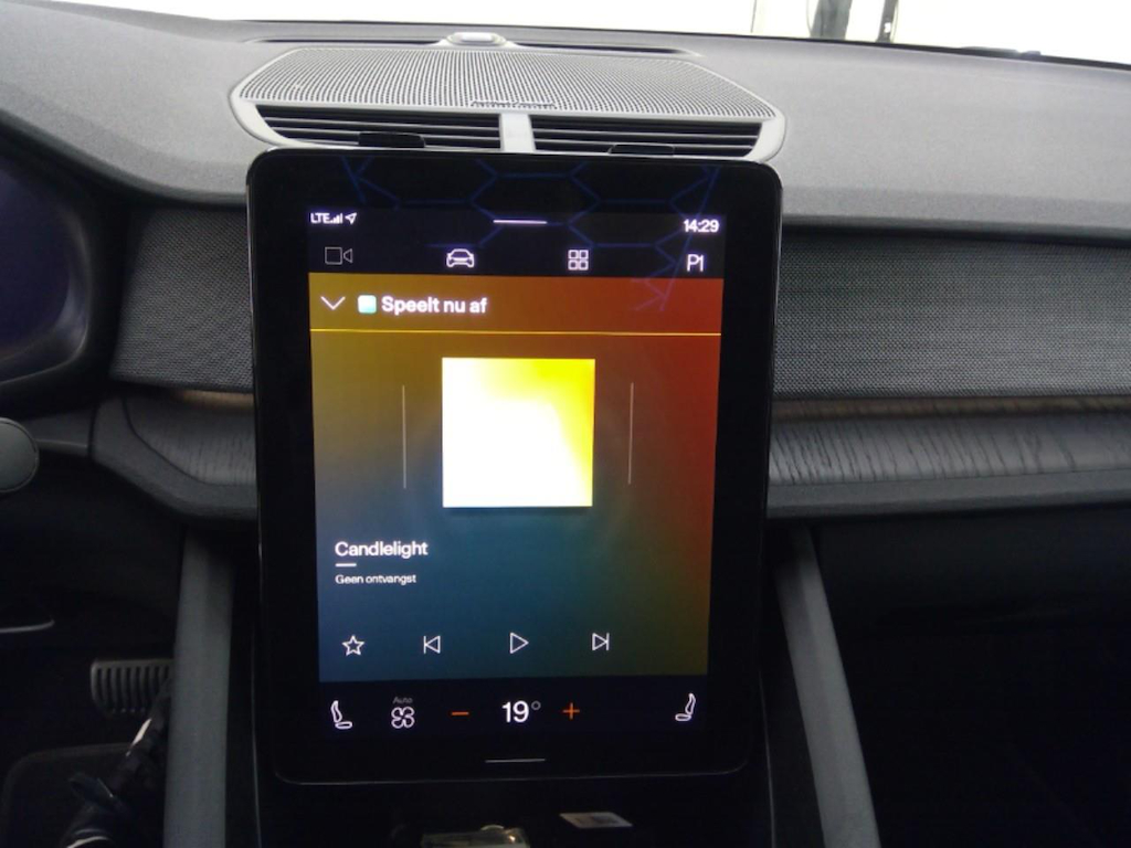 Foto 18 van Polestar 2