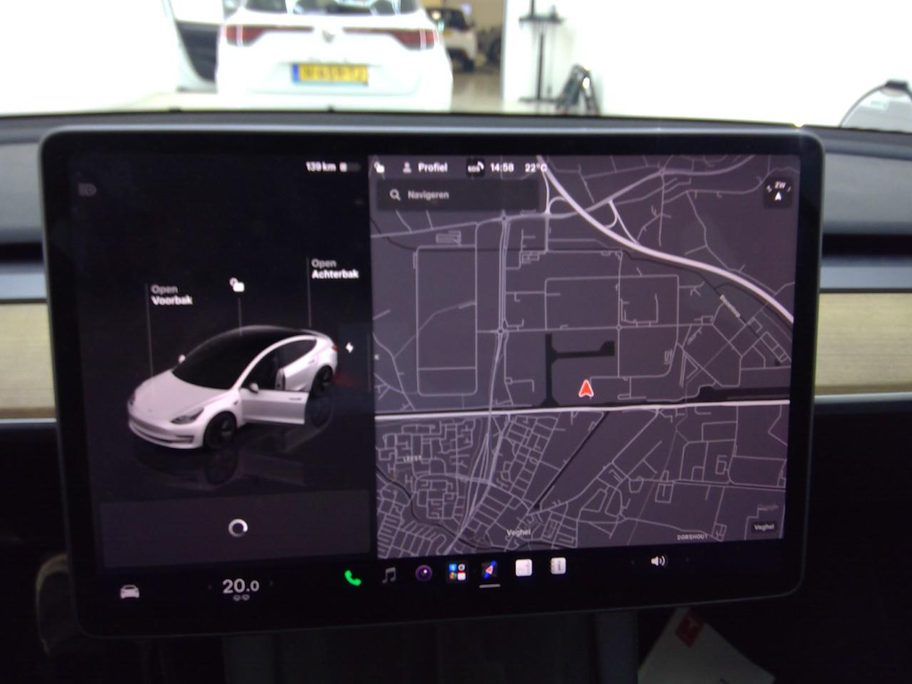 Foto 20 van Tesla Model 3