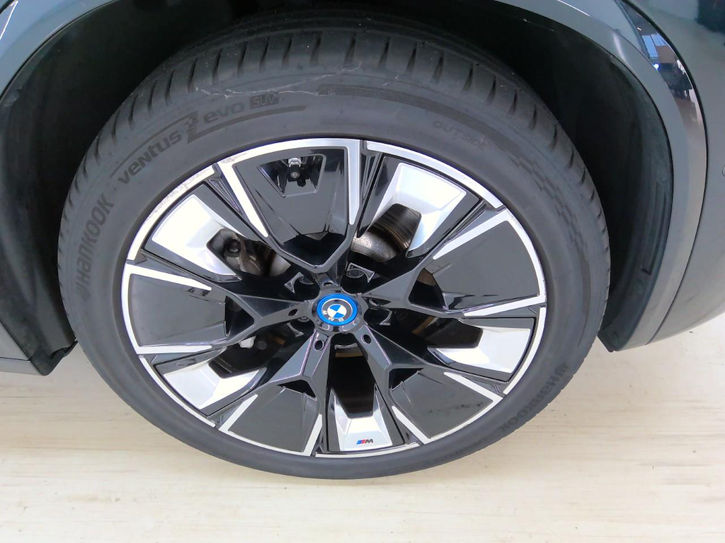 Foto 29 van BMW ix3