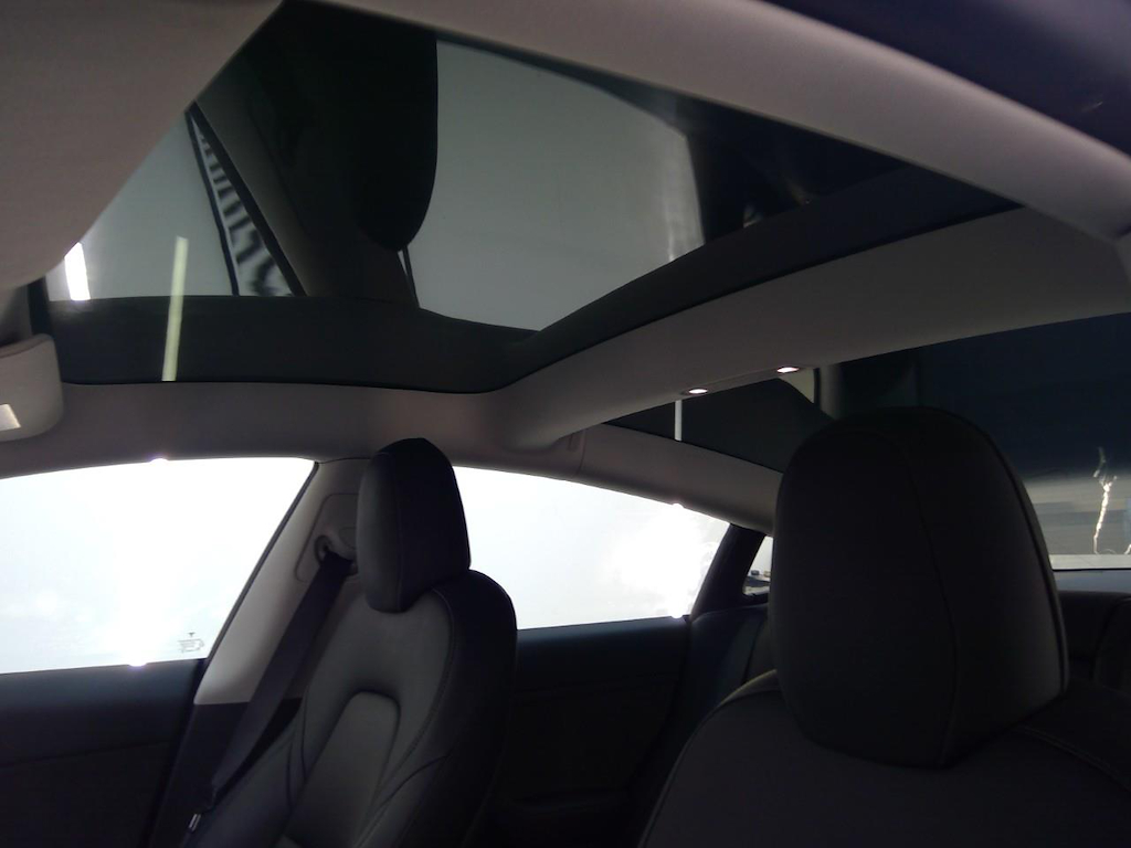 Foto 23 van Tesla Model 3