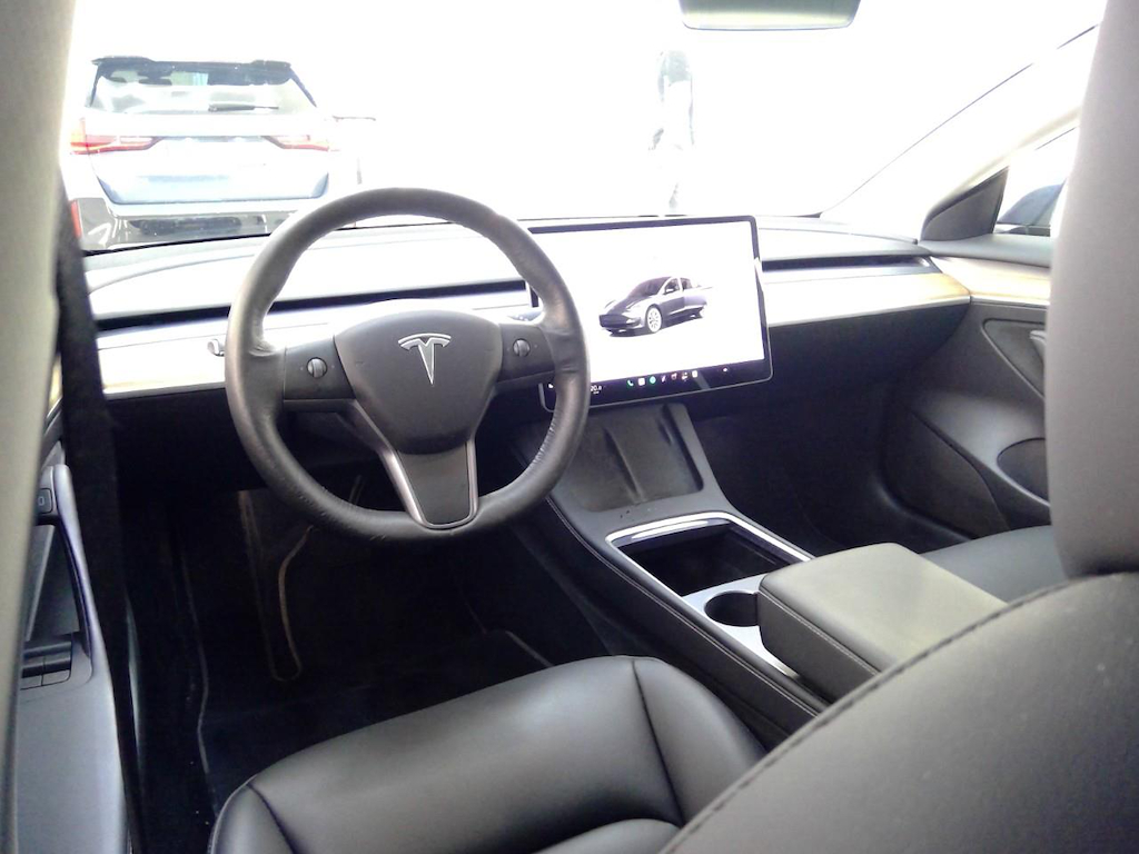 Foto 4 van Tesla Model 3