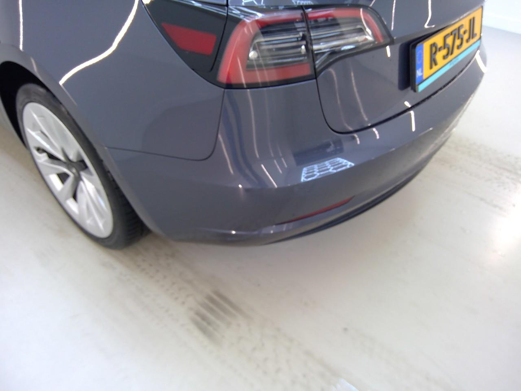 Foto 27 van Tesla Model 3