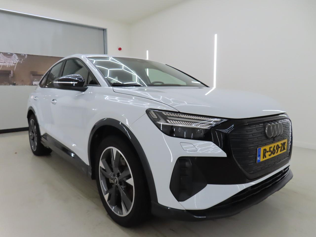 Foto 12 van Audi Q4 Sportback e-tron