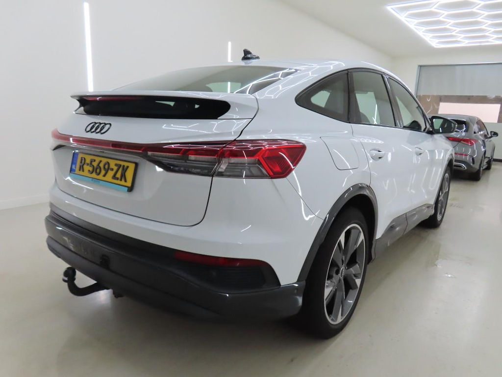Foto 5 van Audi Q4 Sportback e-tron