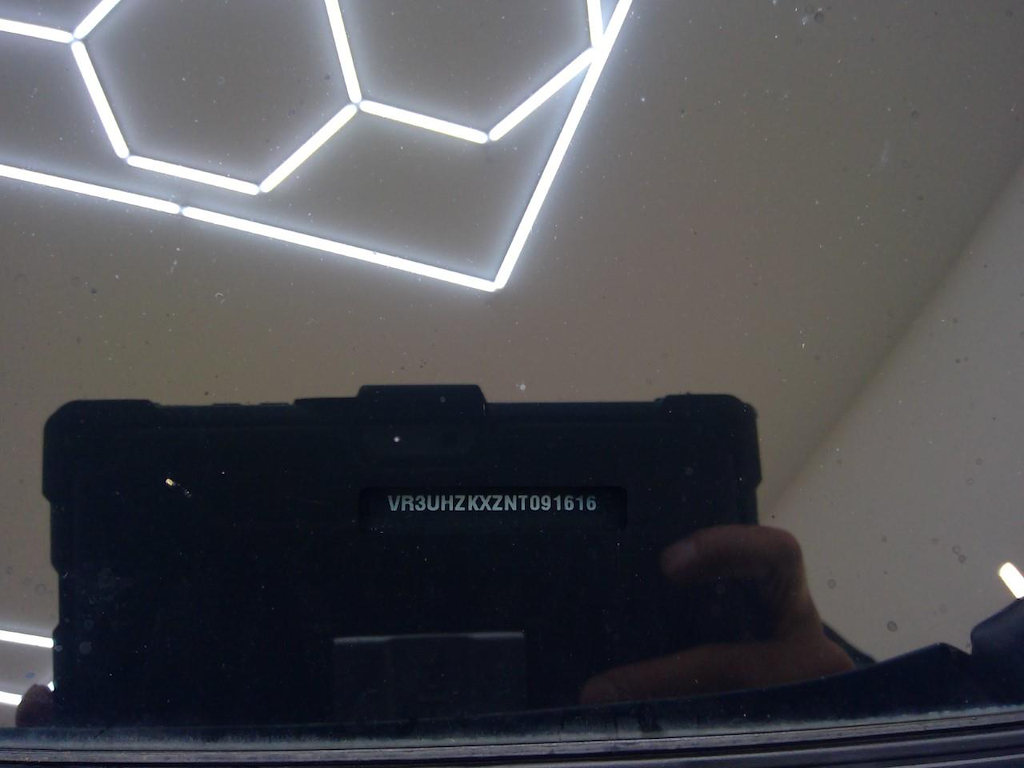 Foto 17 van Peugeot E-208