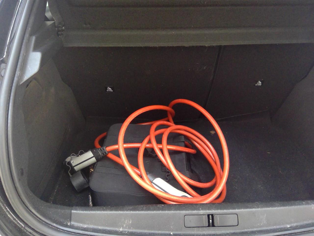 Foto 23 van Peugeot E-208