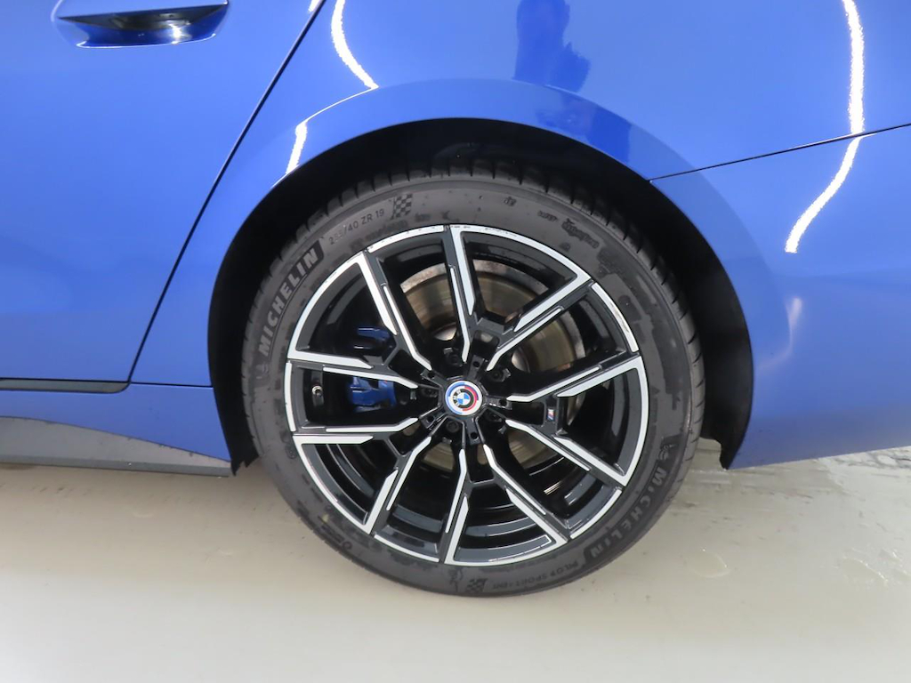 Foto 12 van BMW i4