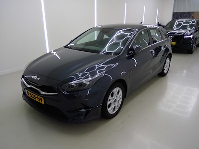 Ayvens Carmarket den KIA Ceed satın al
