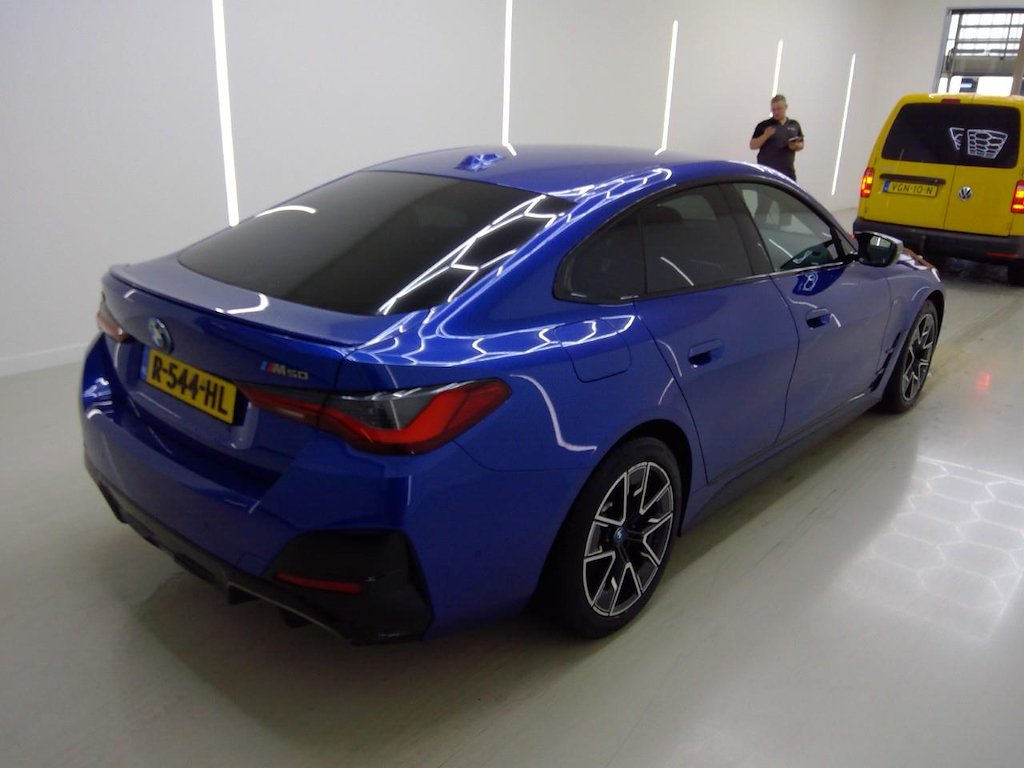 Foto 4 van BMW i4