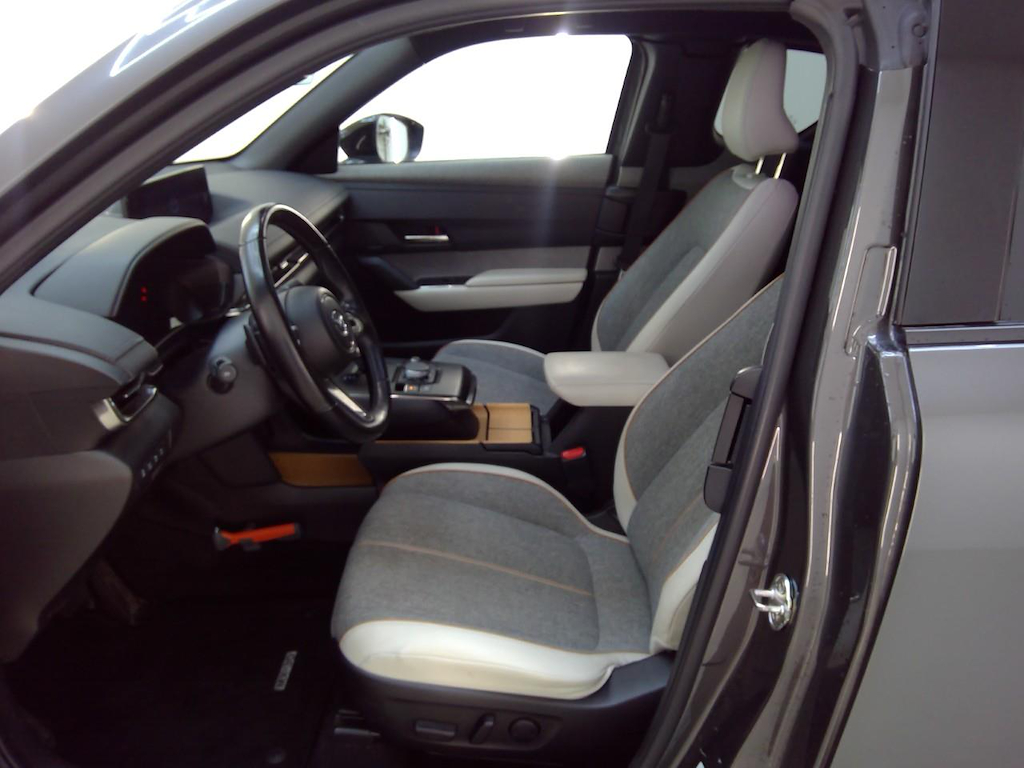Foto 8 van Mazda MX-30