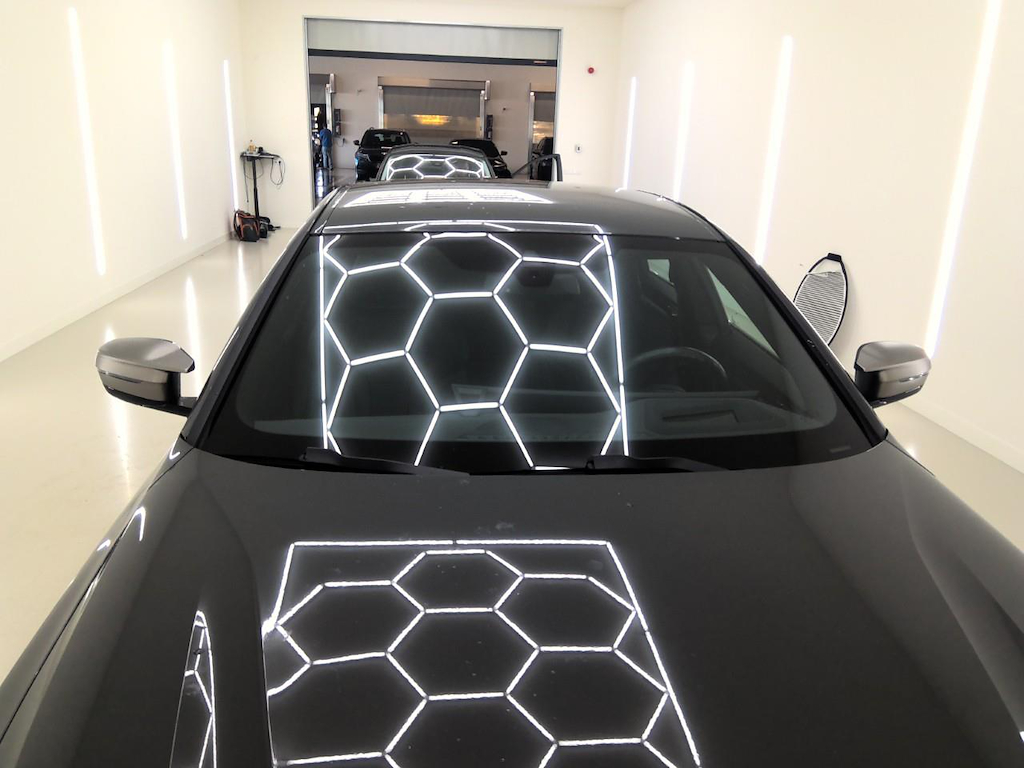 Foto 14 van BMW i4