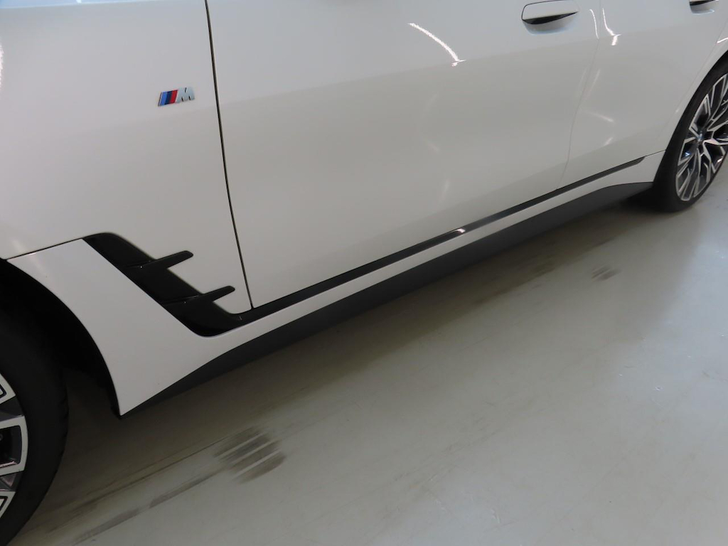 Foto 15 van BMW i4
