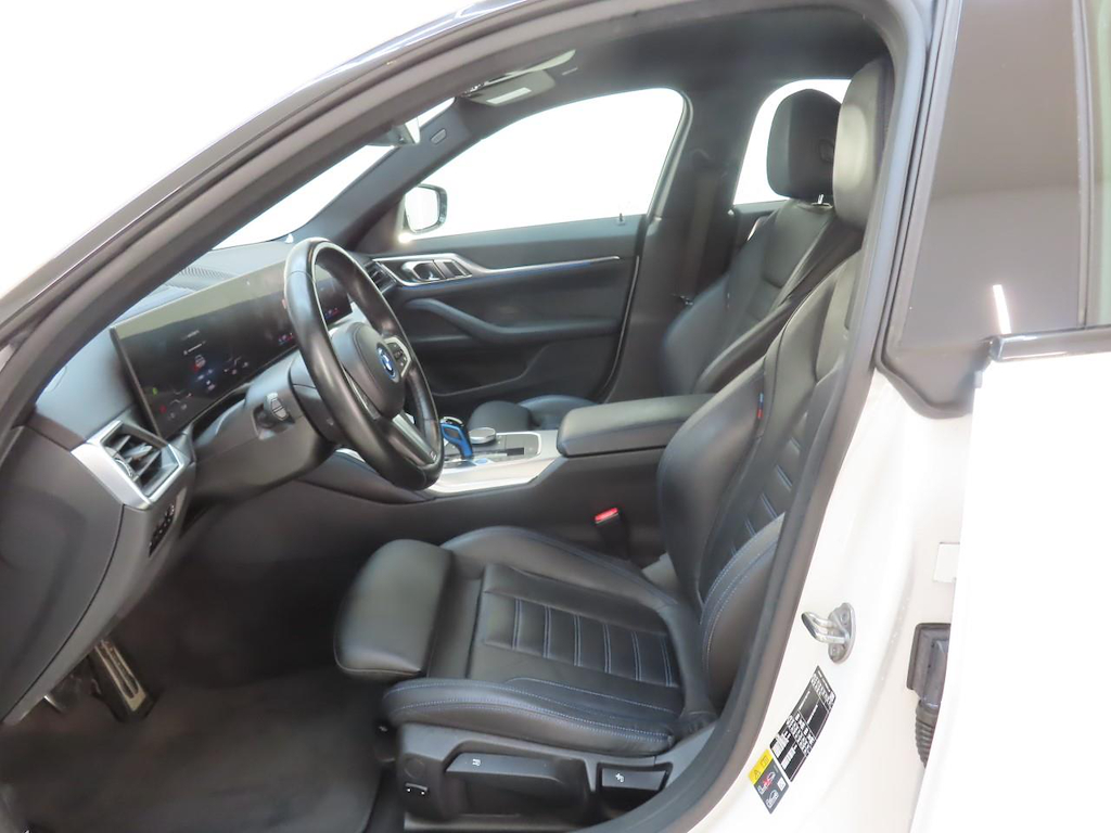 Foto 6 van BMW i4