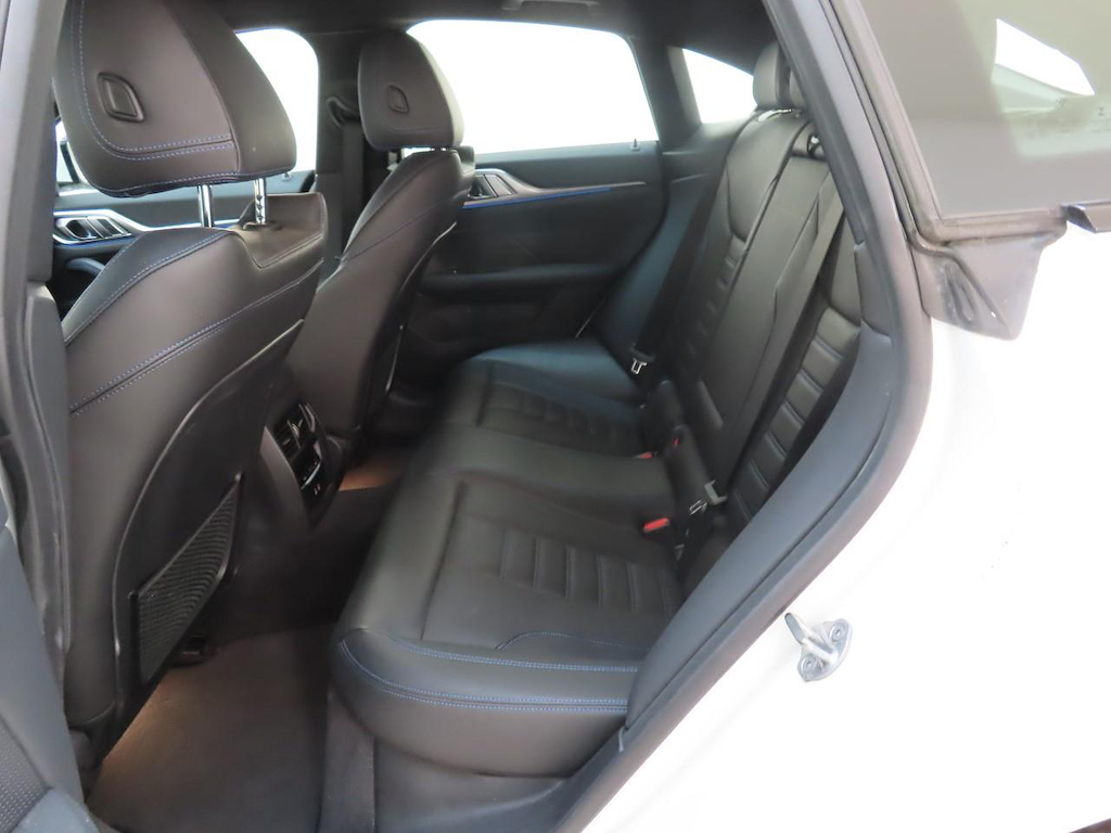 Foto 8 van BMW i4