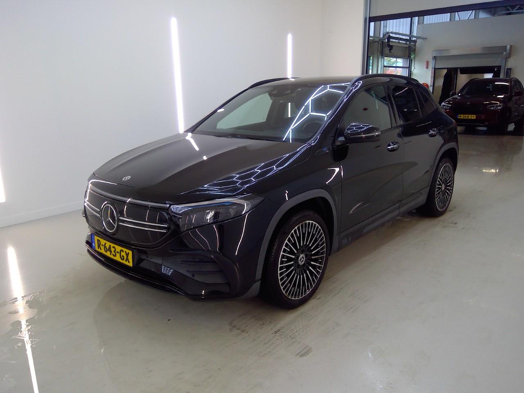 Foto 2 van Mercedes EQA