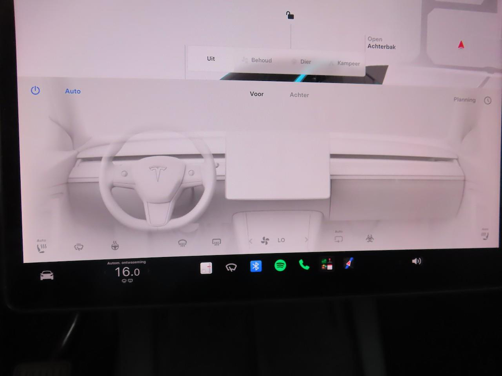 Foto 14 van Tesla Model Y
