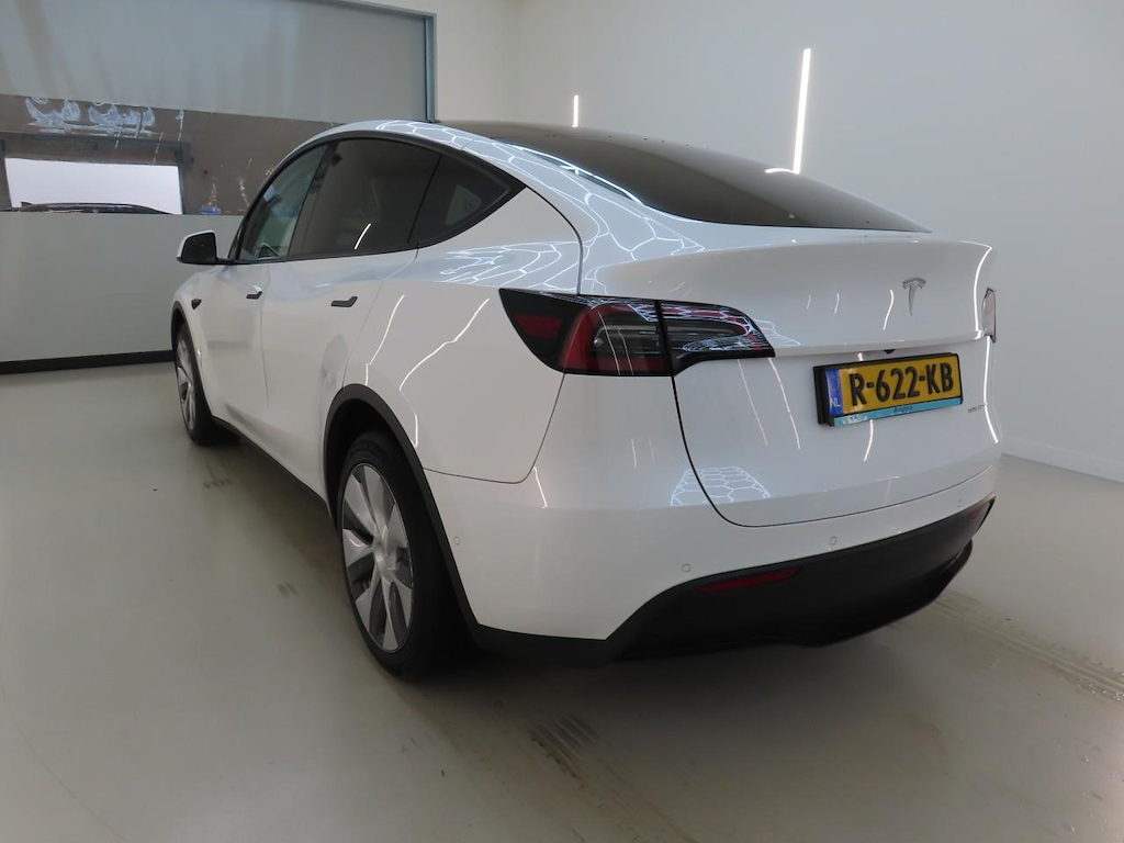 Foto 6 van Tesla Model Y