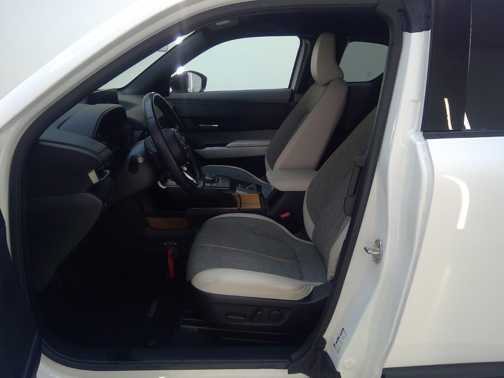Foto 8 van Mazda MX-30