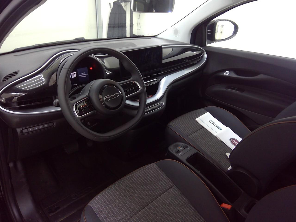 Foto 4 van Fiat 500-e