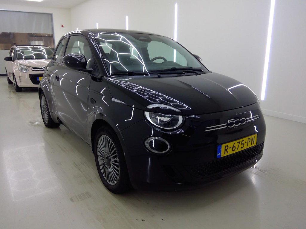 Foto 6 van Fiat 500-e