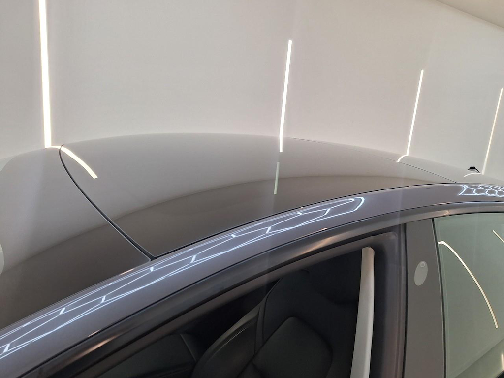 Foto 18 van Tesla Model 3