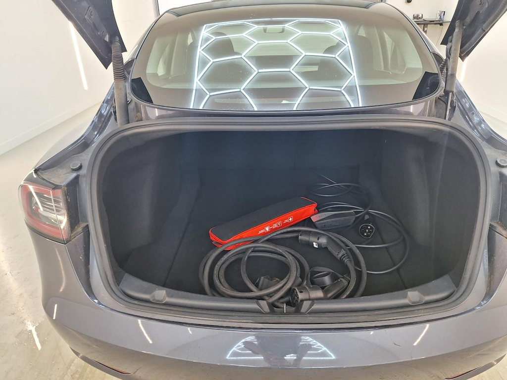 Foto 10 van Tesla Model 3