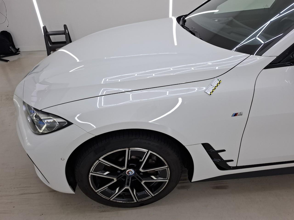 Foto 27 van BMW i4