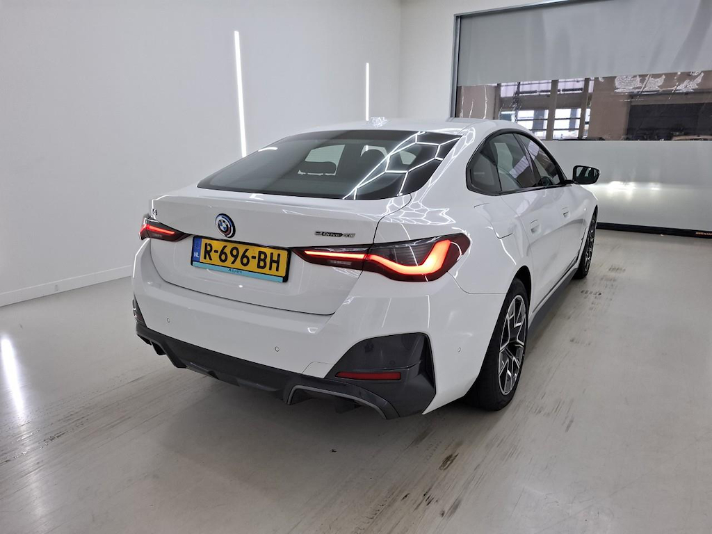 Foto 4 van BMW i4