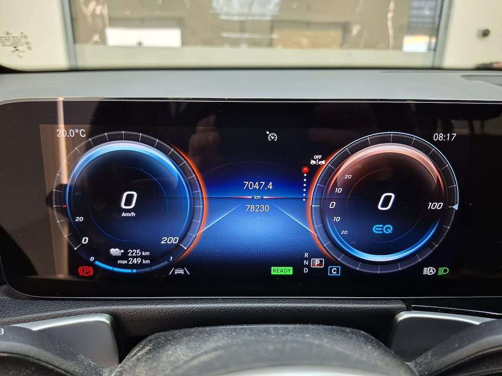 Foto 4 van Mercedes EQB