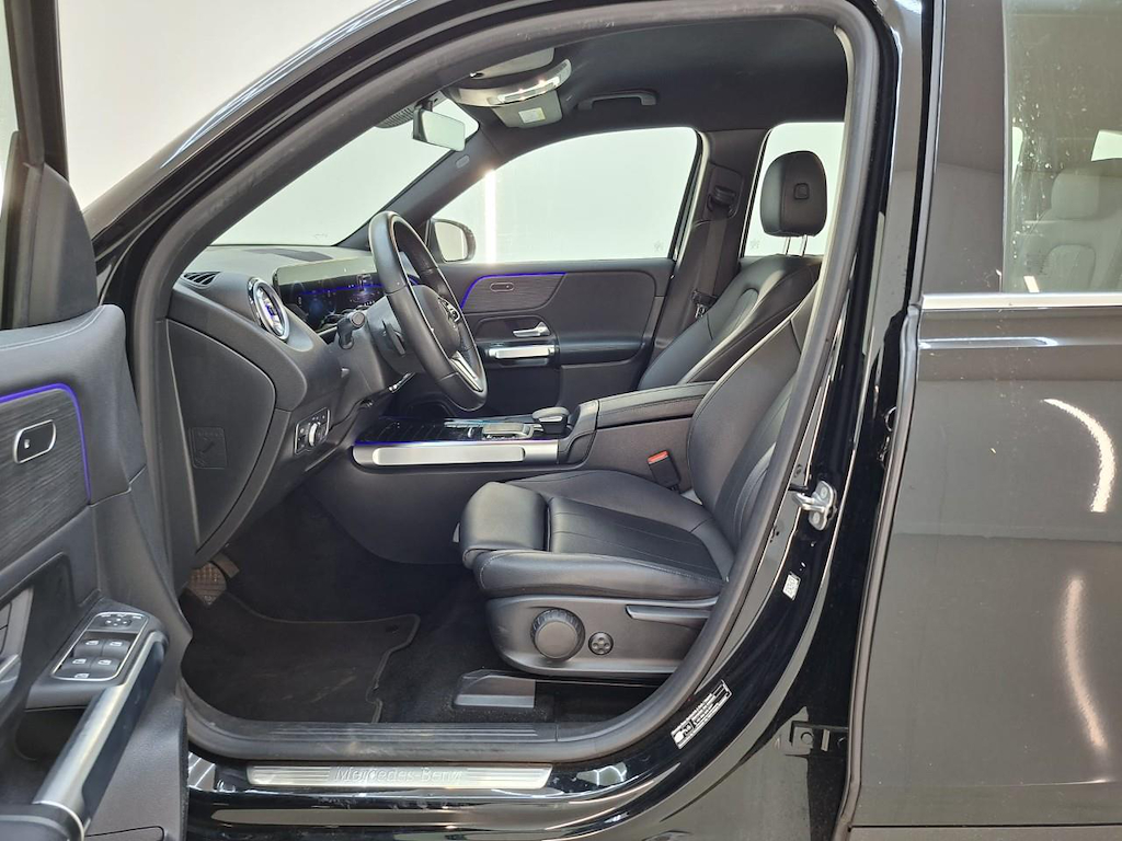 Foto 7 van Mercedes EQB