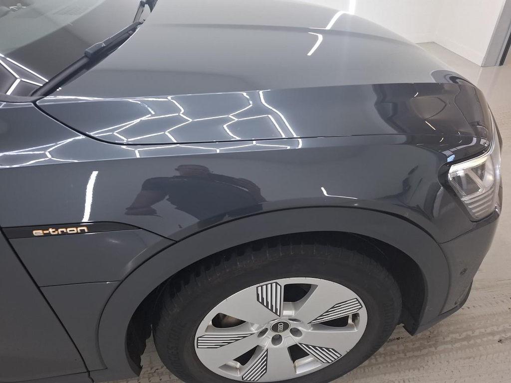 Foto 31 van Audi e-tron sportback