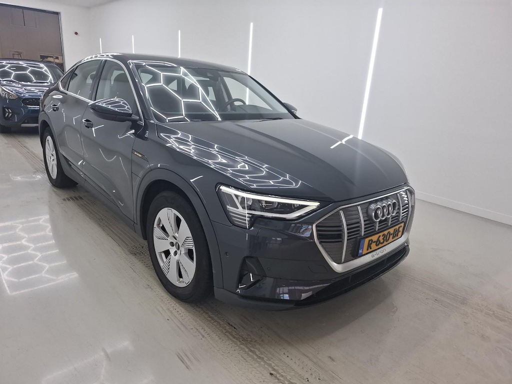 Foto 6 van Audi e-tron sportback