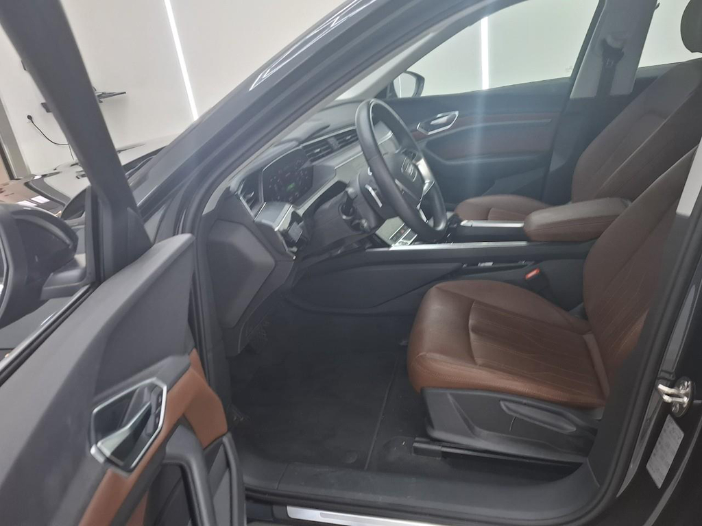 Foto 8 van Audi e-tron sportback