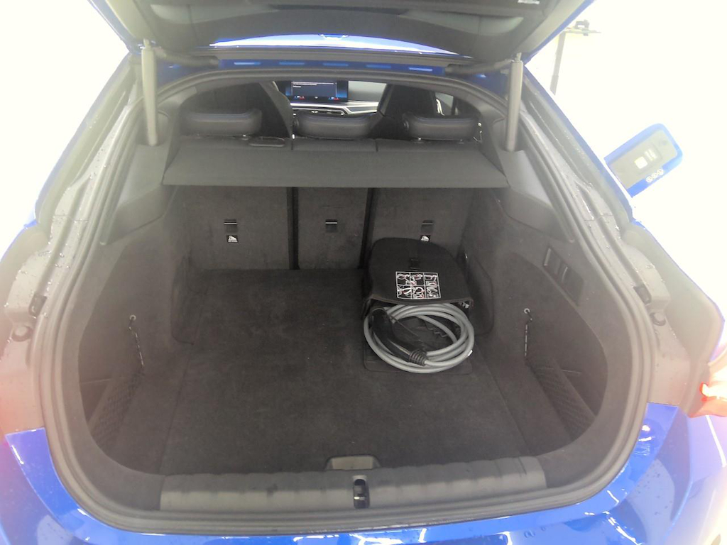 Foto 10 van BMW i4