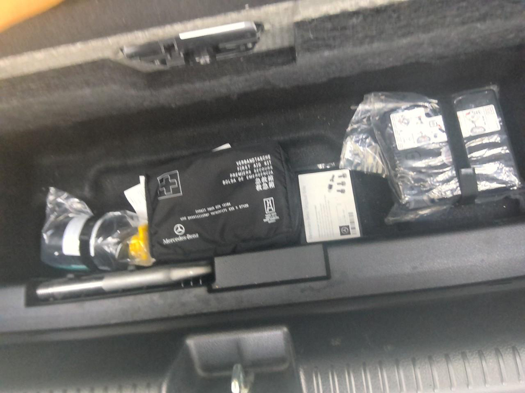 Foto 12 van Mercedes EQE