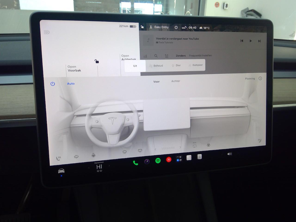Foto 19 van Tesla Model Y