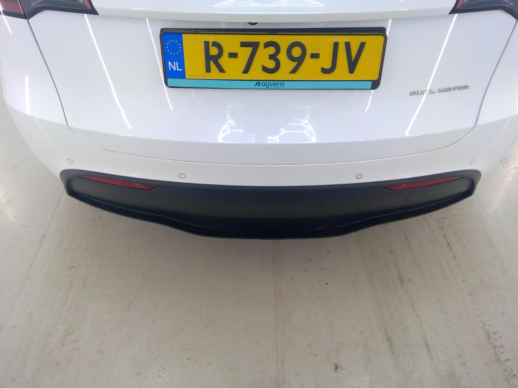Foto 27 van Tesla Model Y