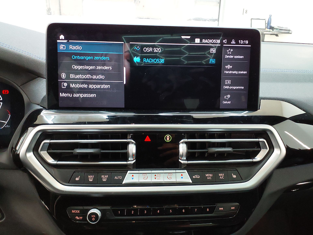 Foto 17 van BMW ix3