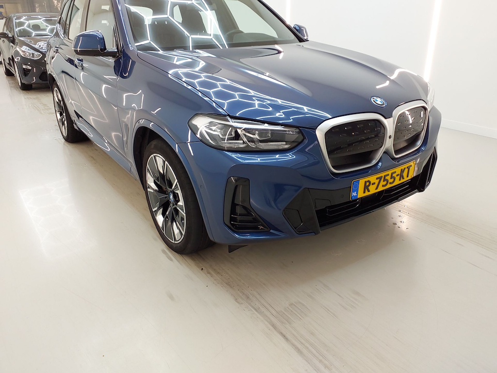 Foto 38 van BMW ix3