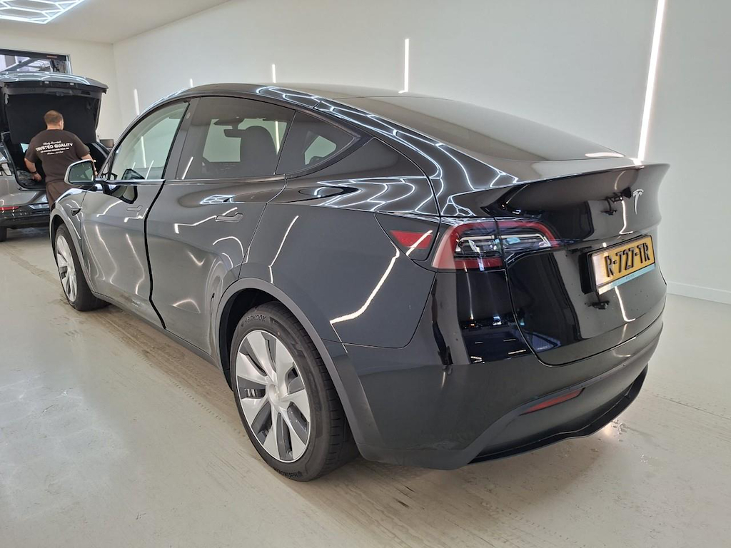 Foto 4 van Tesla Model Y