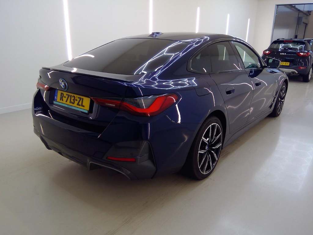 Foto 3 van BMW i4