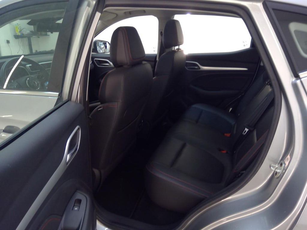Foto 9 van MG ZS