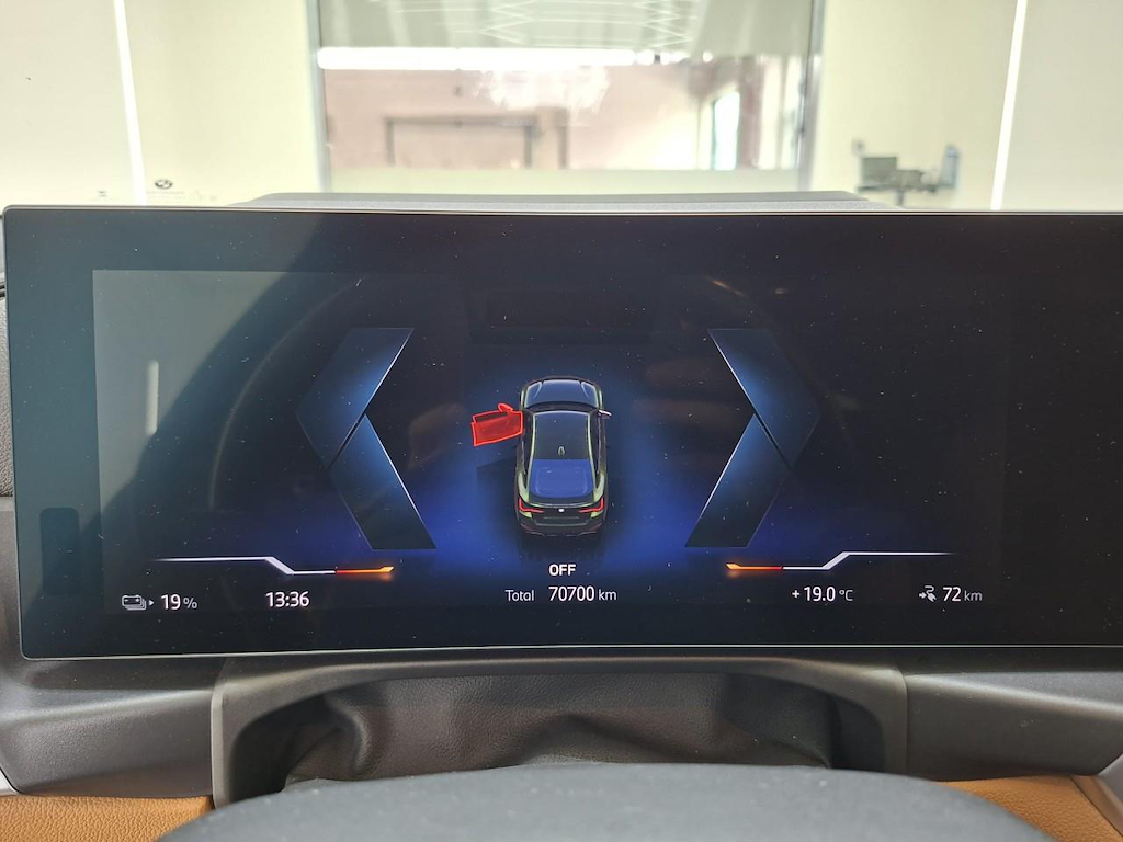 Foto 15 van BMW i4