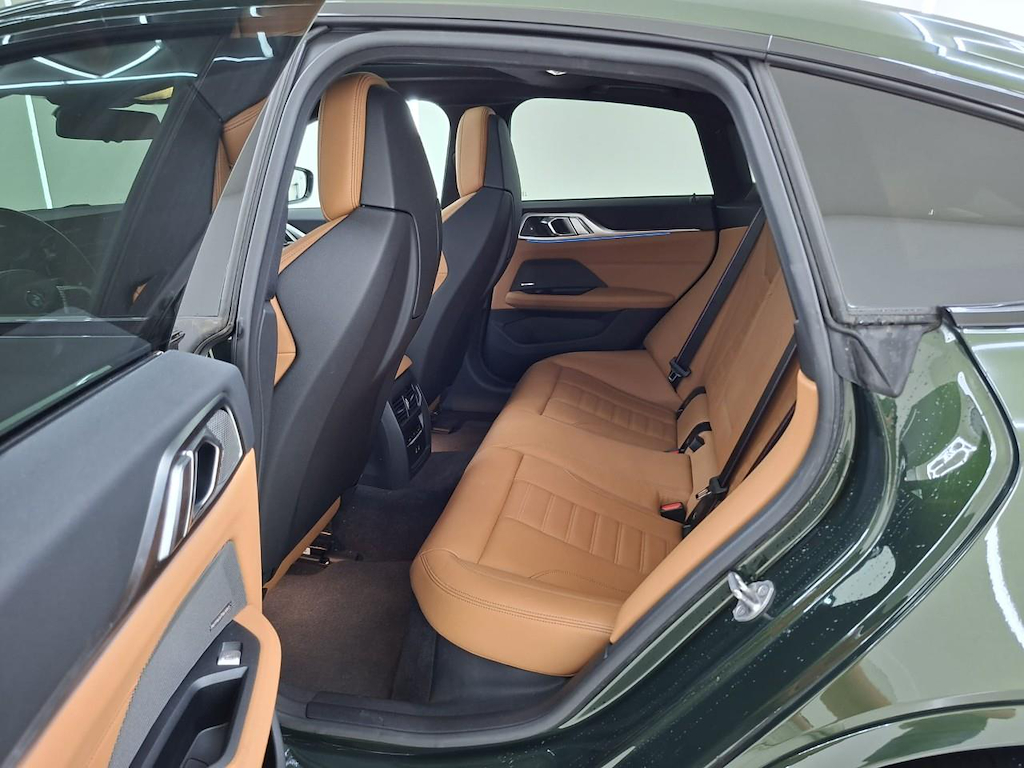 Foto 6 van BMW i4