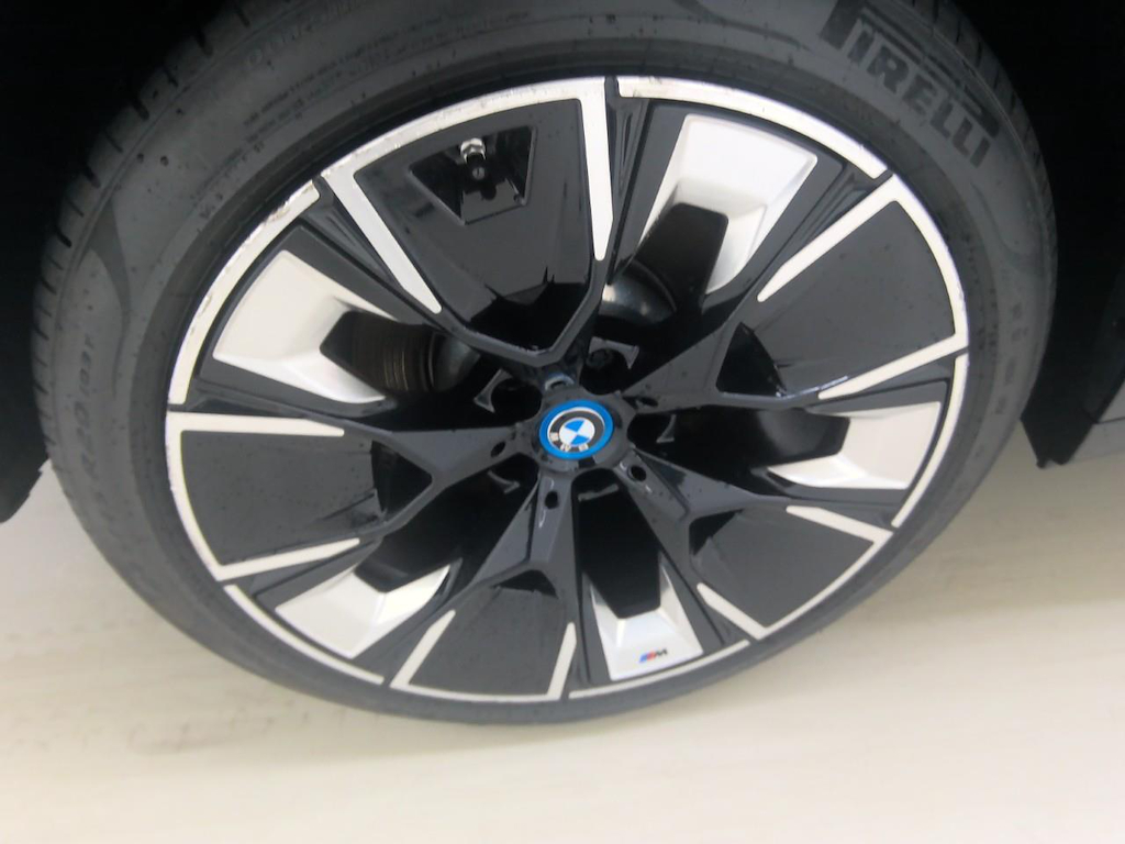 Foto 32 van BMW ix3