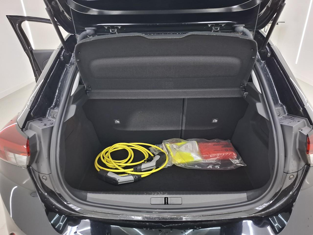 Foto 11 van Opel Corsa -e